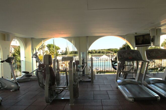 The Lake Spa Resort Fitness