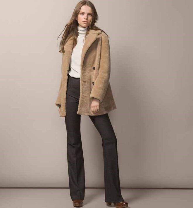 7 | CALÇAS À BOCA DE SINO | Massimo Dutti, 59,95€ 