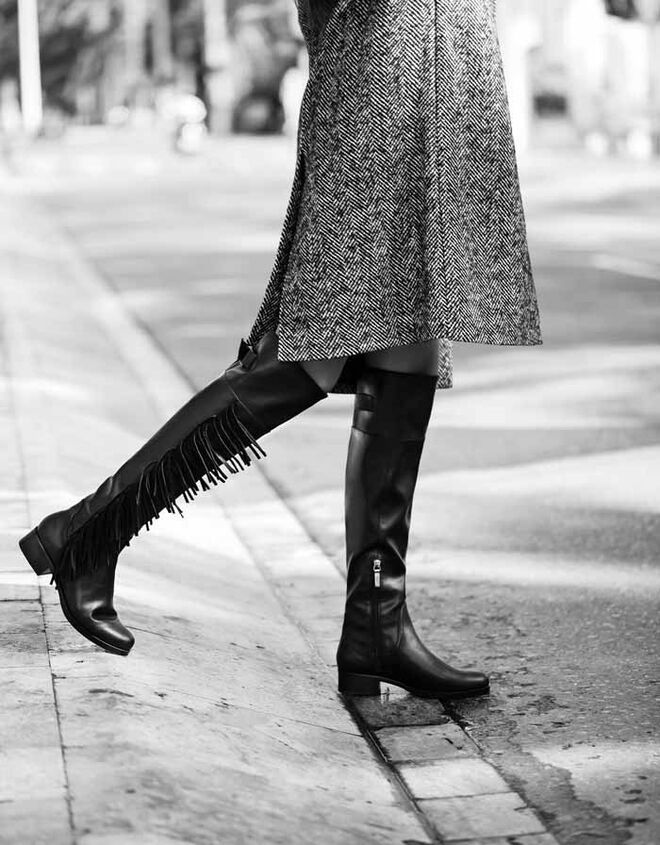 6 | BOTAS ACIMA DO JOELHO | Bershka, 59,99€ 