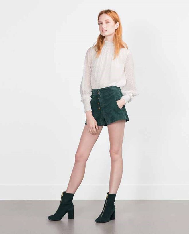 2 | CAMISAS VITORIANAS | Zara, 25,95€ 