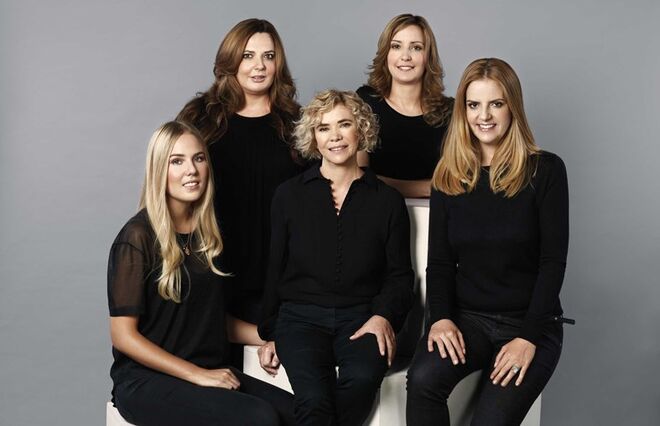 Carlota, Patrícia, Ana Maria, Vanessa e Teresa