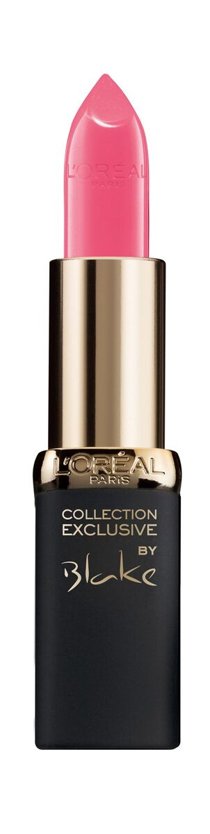 Blake Lively | Orangey Pink - Um rosa alaranjado e luminoso, que confere um efeito radiante imediato a um rosto de pele clara.