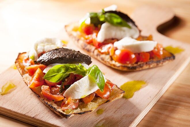 Bruschetta Capri - Mercantina
