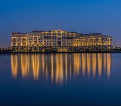 Abriu o Palazzo Versace Dubai 