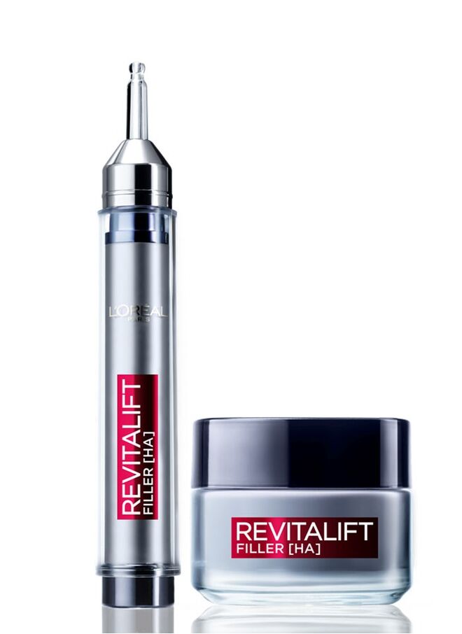 Nova linha de rosto de L’Oréal Paris, Revitalift Filler, composta por creme de dia e sérum. Esta linha foca-se na perda de volume do rosto, um dos principais sinais de envelhecimento, fazendo com que algumas mulheres recorram a intervenções estéticas profissionais, tais como injeções. Inspirada nesse tipo de intervenções estéticas foi criada uma fórmula com a mais alta concentração de ácido hialurónico, para preencher as rugas desde o interior e restaurar o volume. 