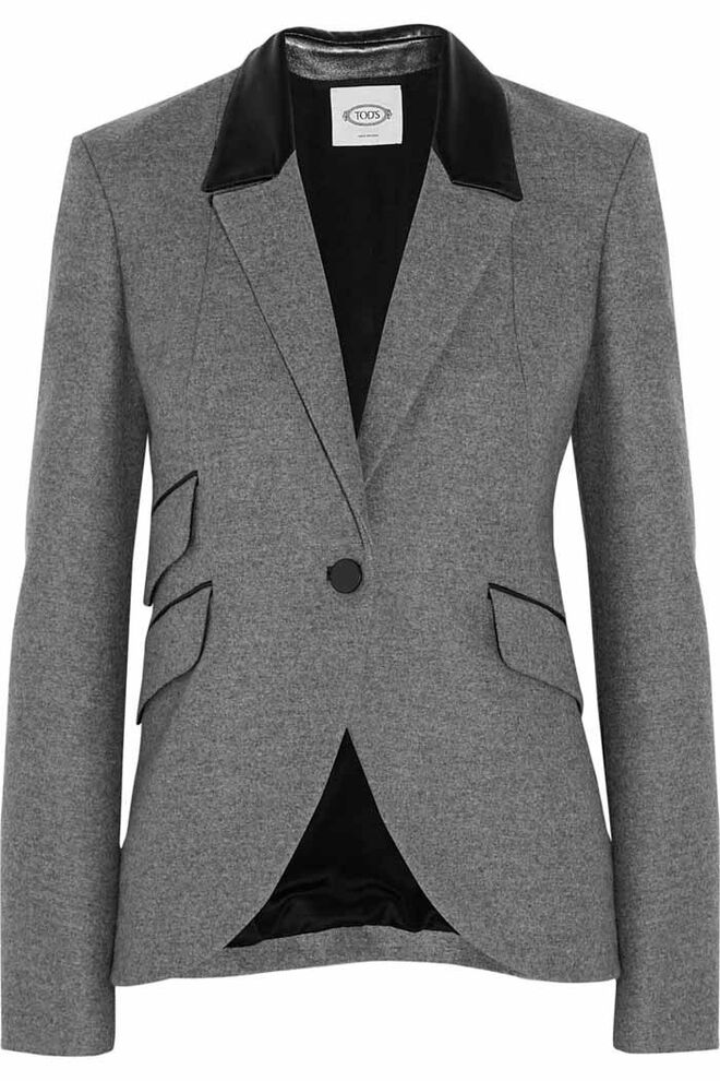 50 | Blazer em fazenda de lã com pele, €1400, Tod’s