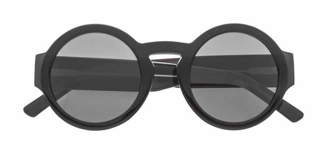 50 | Óculos com armação em acetato, €270, Marni 