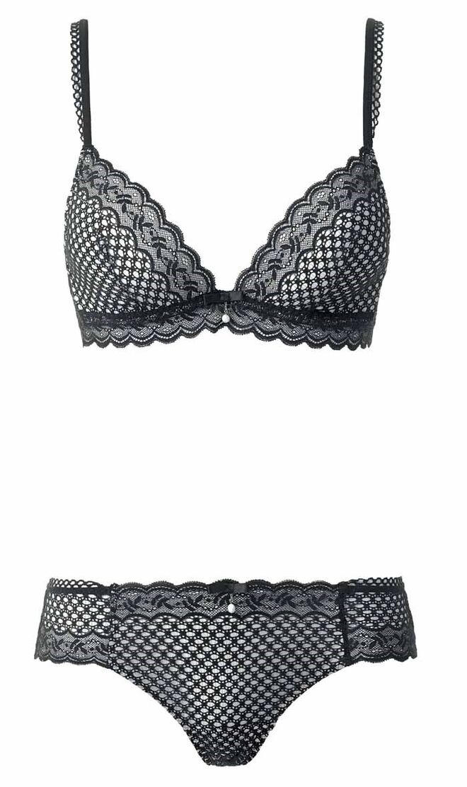 50 | Soutien, €25,90, e cuecas, €15,90, em poliamida e renda, Intimissimi