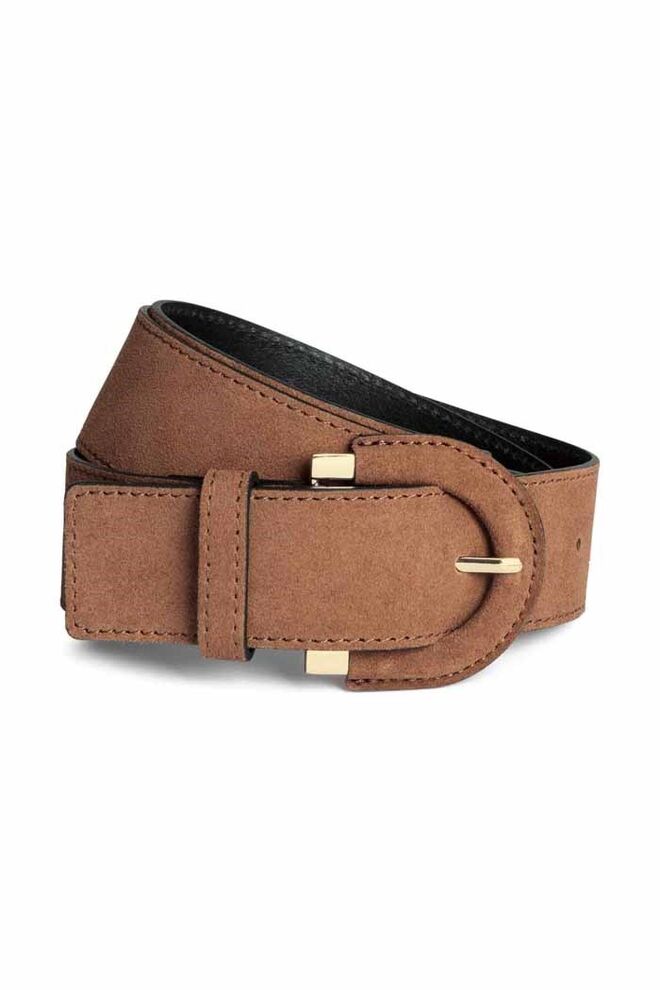 40 | Cinto em camurça, €19,99, H&M 
