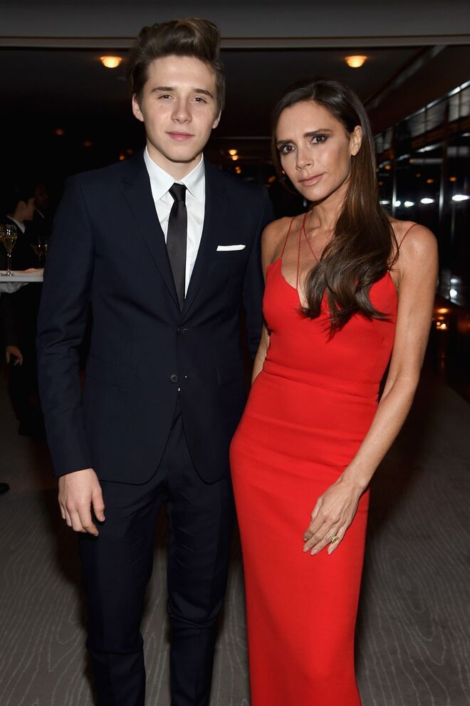  Brooklyn Beckham e Victoria Beckham