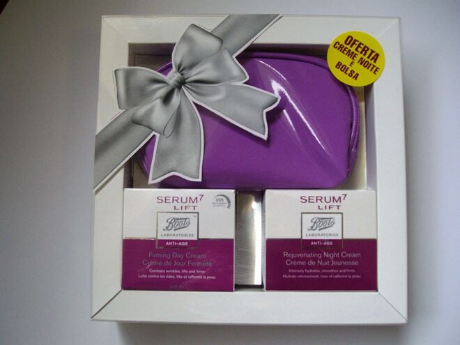 Boots Laboratories Pack Especial Natal Serum7, €33.50