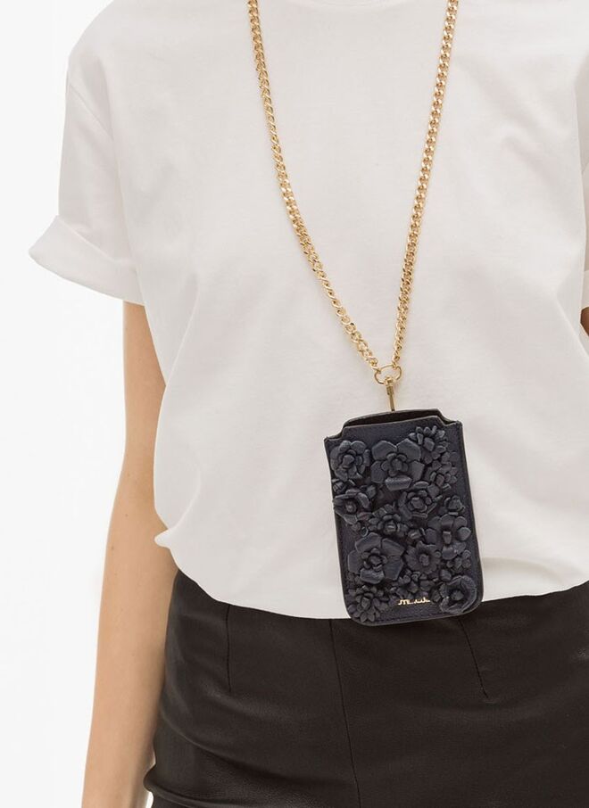 Capa telemóvel Uterqüe, €29