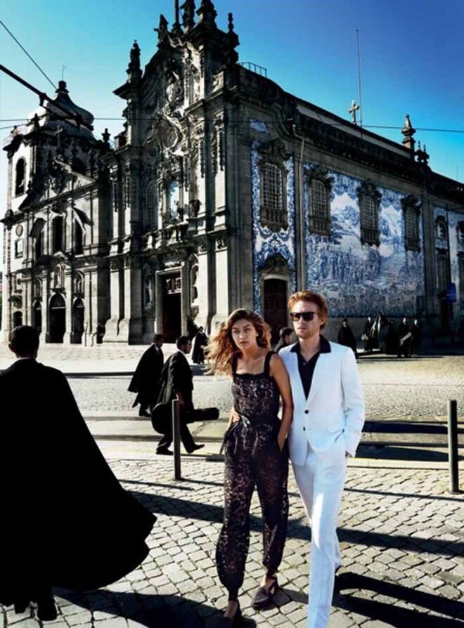Gigi Hadid e Domhnall Gleeson | Igreja do Carmo