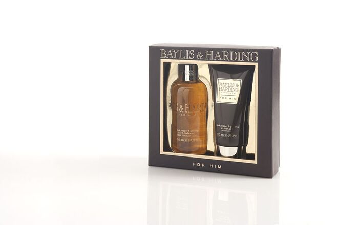 Duo de Banho Black Pepper & Ginseng,  €15,99, na Well's