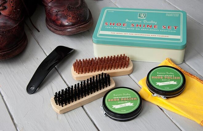 Shoe Shine Set, €22, na This & That