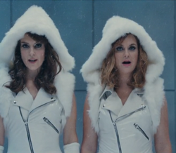 Tina Fey e Amy Poehler versão Taylor Swift