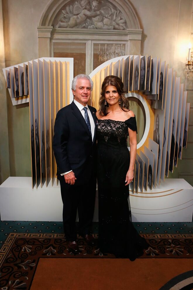 Henry Fondu (President da L'Oreal Paris USA) e Karen T. Fondu