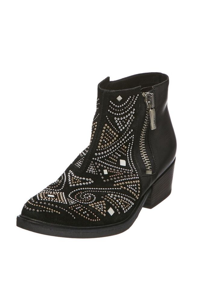 Janet & Janet, €82, Showroomprive.pt