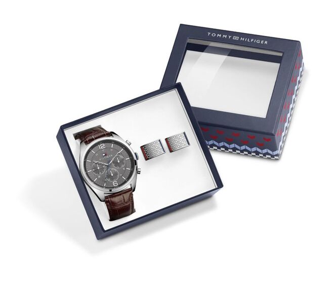 Tommy Hilfiger, €199