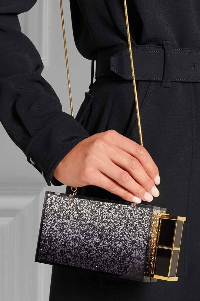 CARTEIRAS&CLUTCHES | Tom Ford, 2490€, em www.net-a-porter.com 