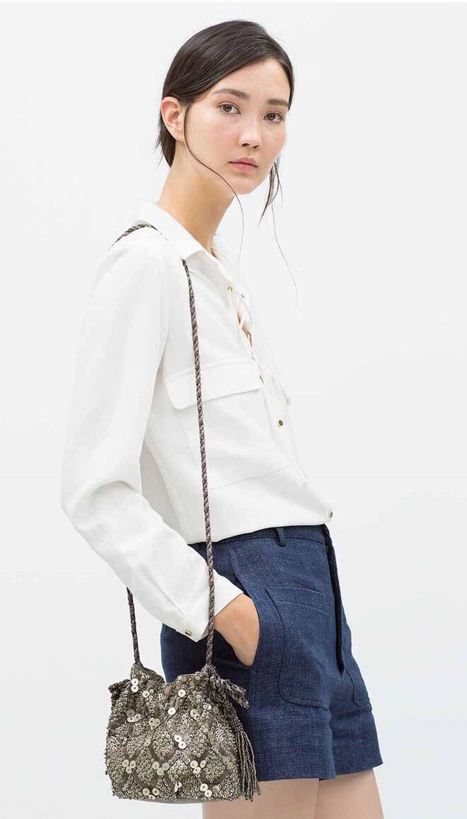 CARTEIRAS&CLUTCHES | Zara, 39,95€ 