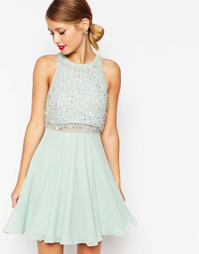 VESTIDOS&MACACÕES | Asos, 33,99€, em www.asos.com 