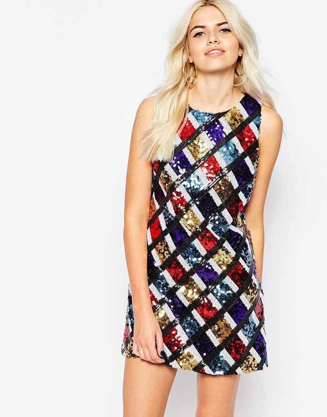 VESTIDOS&MACACÕES | Asos, 66,99€, em www.asos.com  