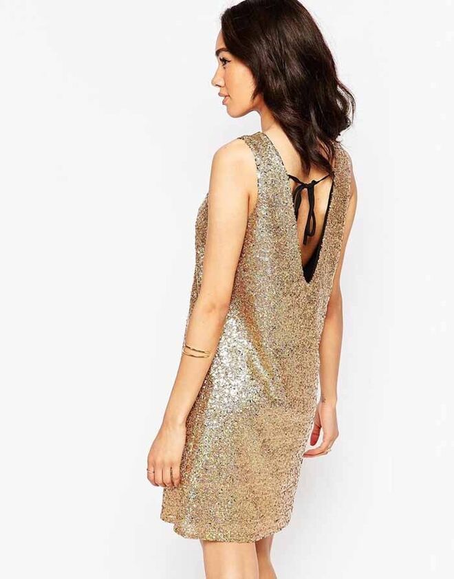 VESTIDOS&MACACÕES | Asos, 66,99€, em www.asos.com  