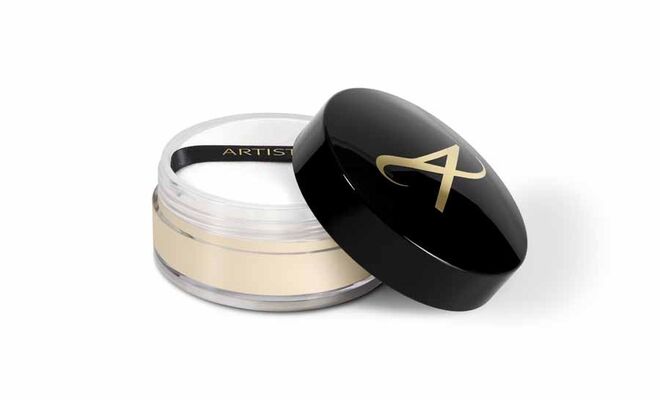 SHOP THE LOOK | LOOK 3 | Exact Fit Perfecting Powder no tom Light, €52,85, Artistry