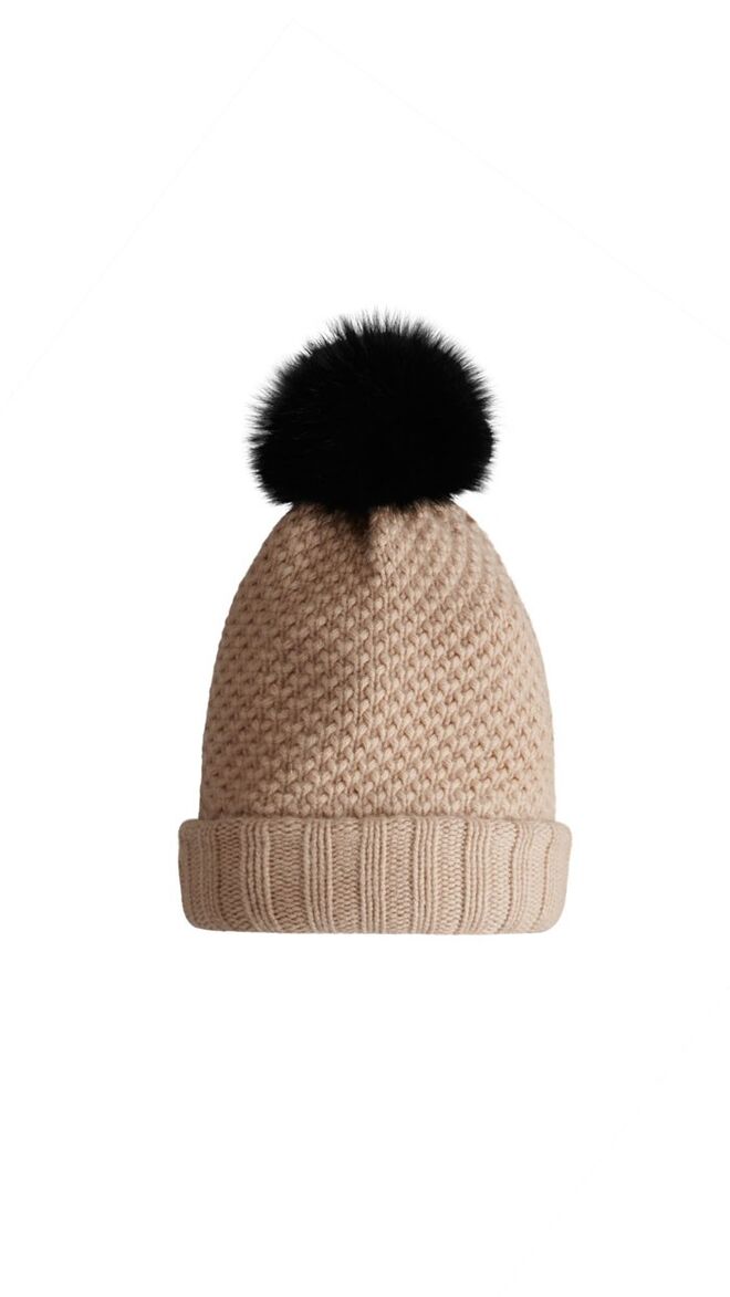 Gorro em caxemira, €365, Burberry