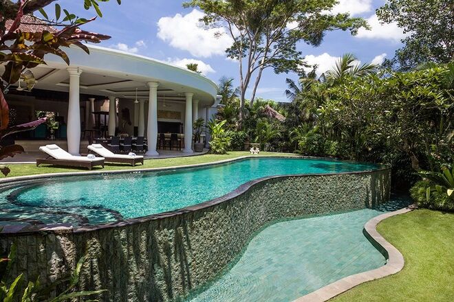 Vivenda em Canggu, Bali | €1550/noite, 14 pessoas