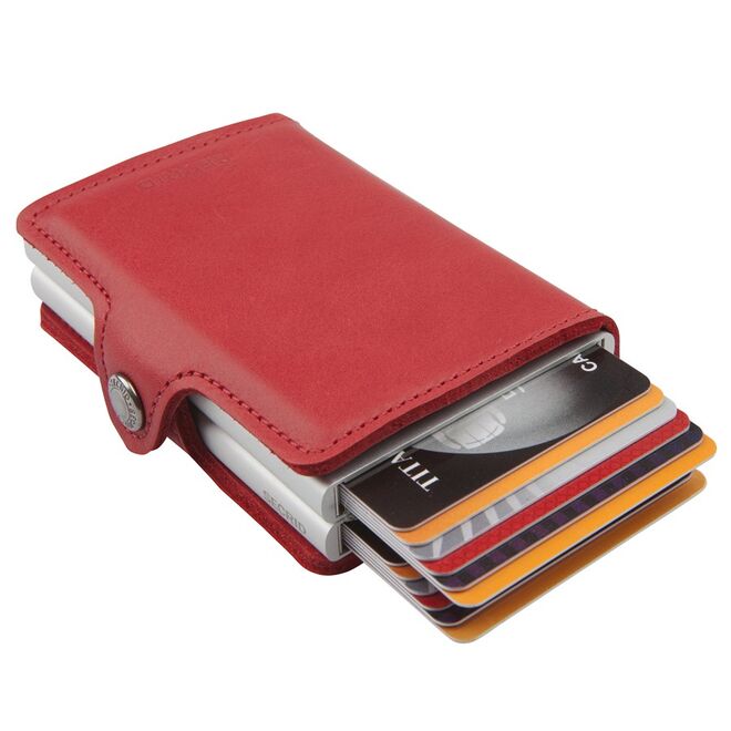 Twinwallet Red Lipstick, €74,95, Secrid