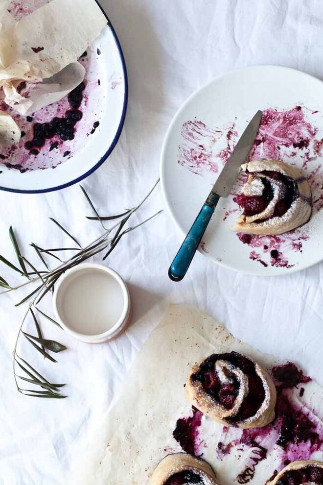 Sanda Vuckovic Pagaimo, Little Upside Down Cake