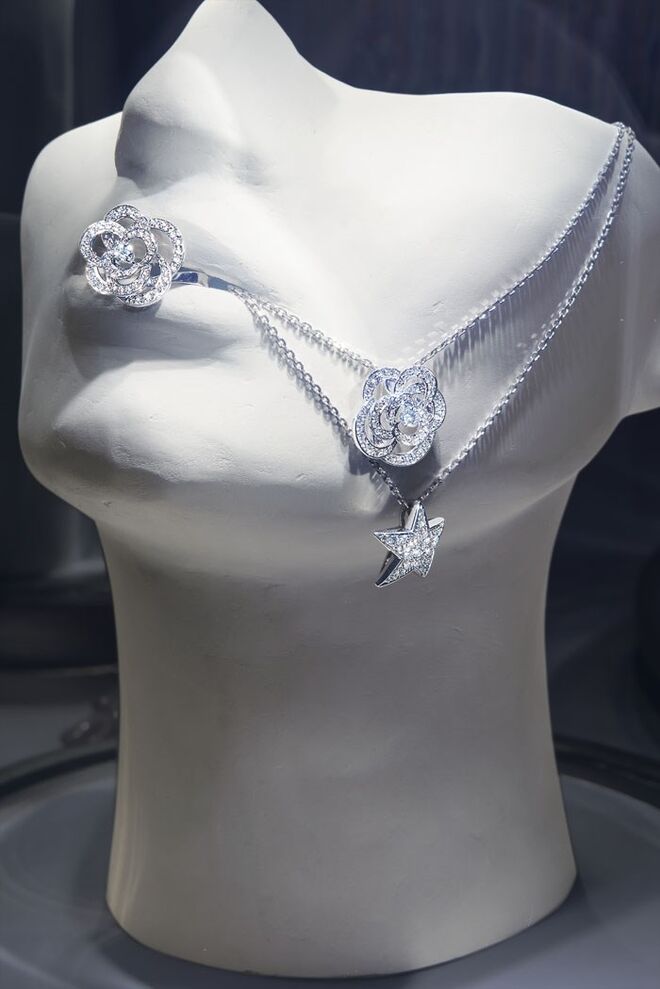 Espaço de Joalharia efémero - Faubourg Saint-Honoré (fotos de Olivier Saillant)