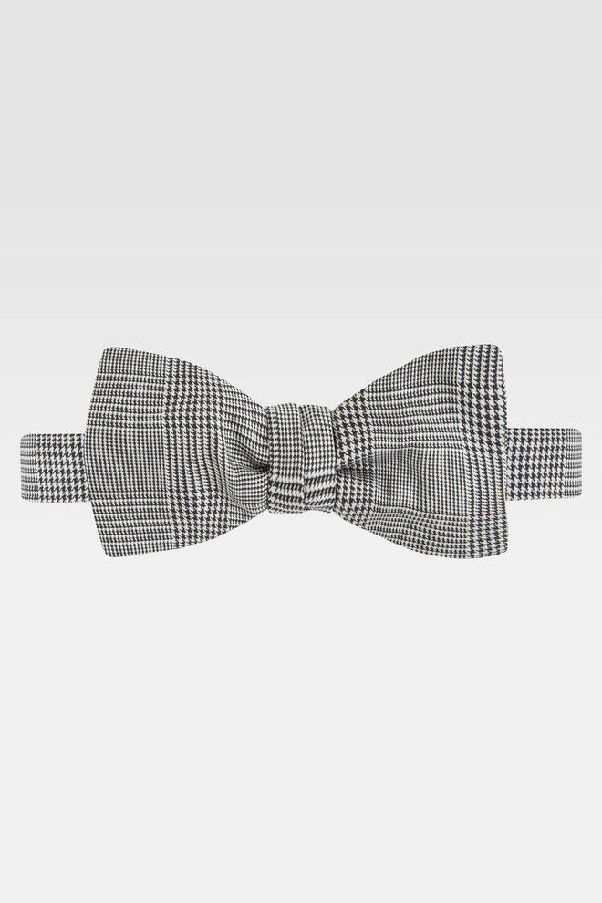 Hackett London , €50