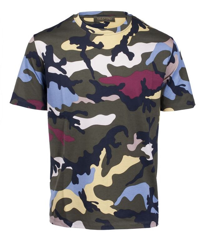 T-shirt em algodão, €395, Valentino