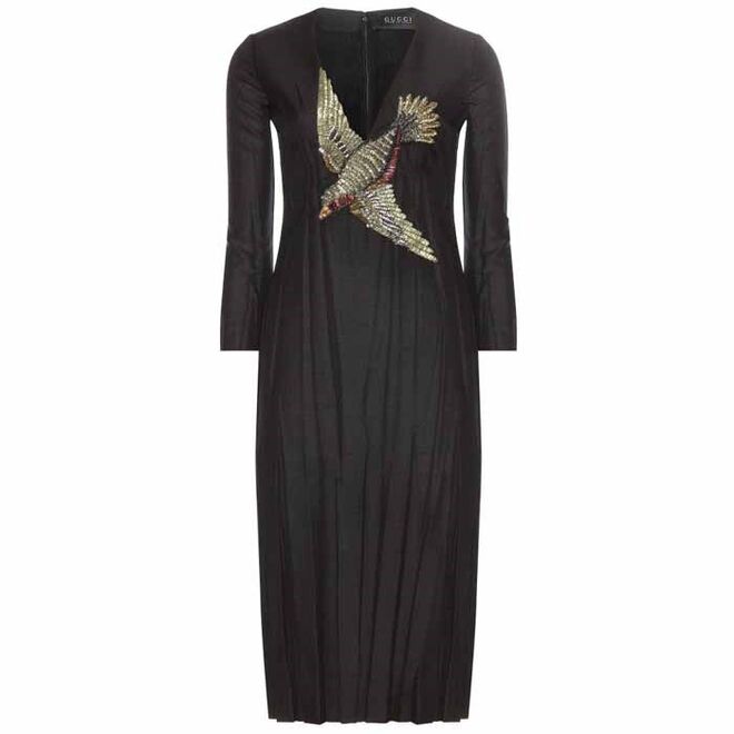 PARA ESCONDER AS FORMAS | Vestido em lã, €3500, Gucci