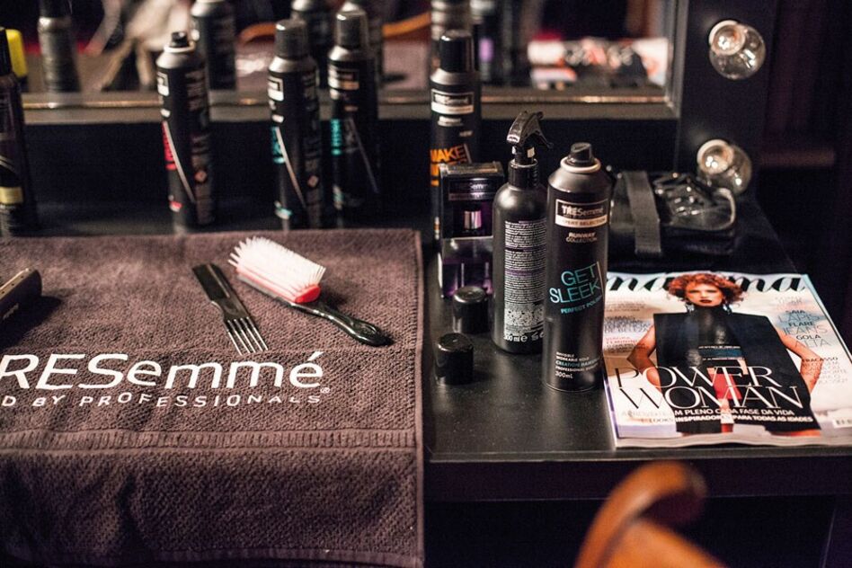 Nos bastidores do TRESemmé ELITE MODEL LOOK 2015 © António Palma