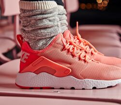 Nike apresenta novos Air Huarache Ultra