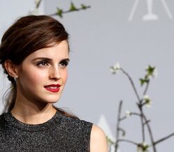 Emma Watson cria Clube de Leitura Feminista