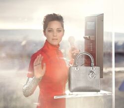 Marion Cotillard para Lady Dior
