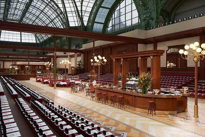 Outono/inverno 2015 | A "Brasserie Gabrielle" foi criada como uma homenagem a Gabrielle Coco Chanel, a fundadora da marca.