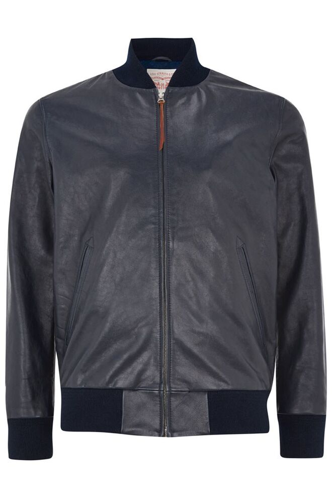 Levi's (preço sob consulta)