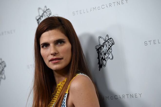  Lake Bell 