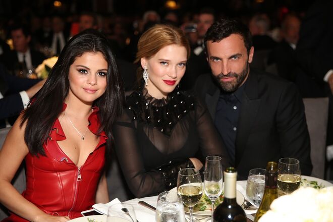 Selena Gomez, Léa Seydoux e Nicholas Ghesquière