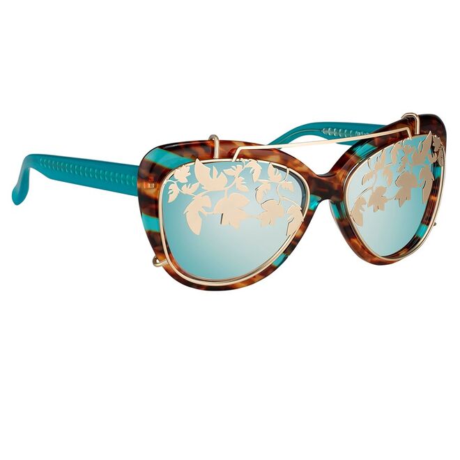 Linda Farrow na André Opticas, a partir de €240