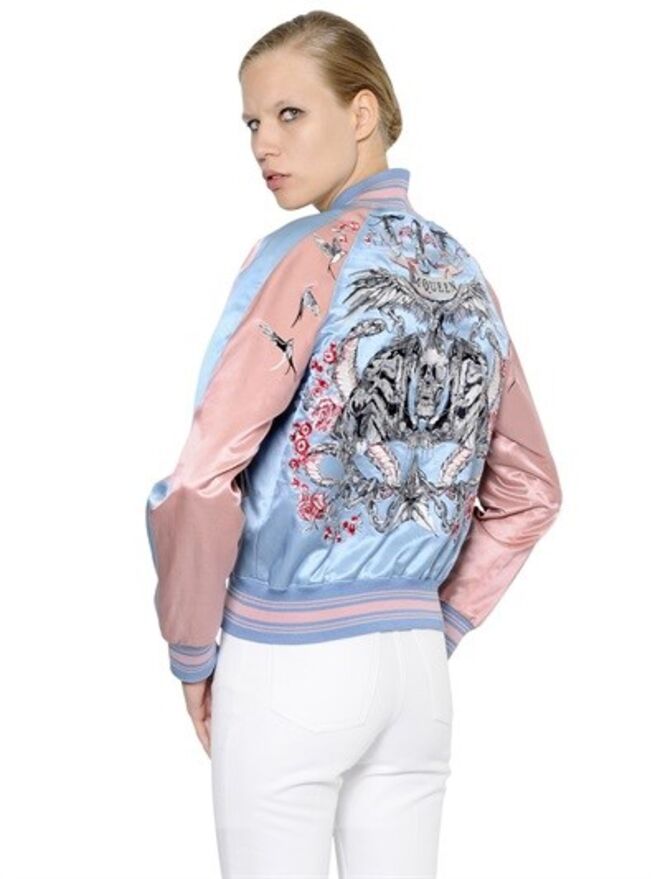 Alexander Mcqueen em luisaviaroma.com