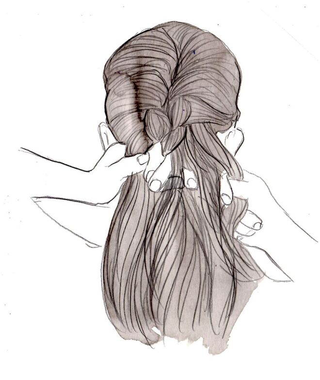 Penteado CRUSH | Passo 5: Soltar um pouco a trança desde o topo do cabelo até baixo.  Pode tirar algumas mechas de cabelo para um visual mais romântico.