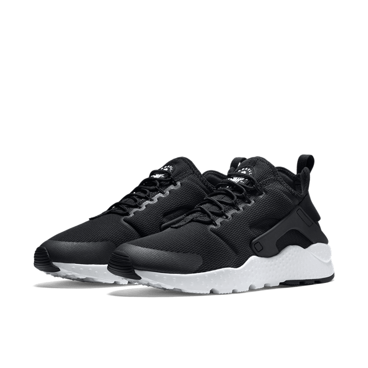 Nike huarache best sale ultra 2019