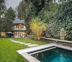 A Casa de Jennifer Lawrence em Beverly Hills